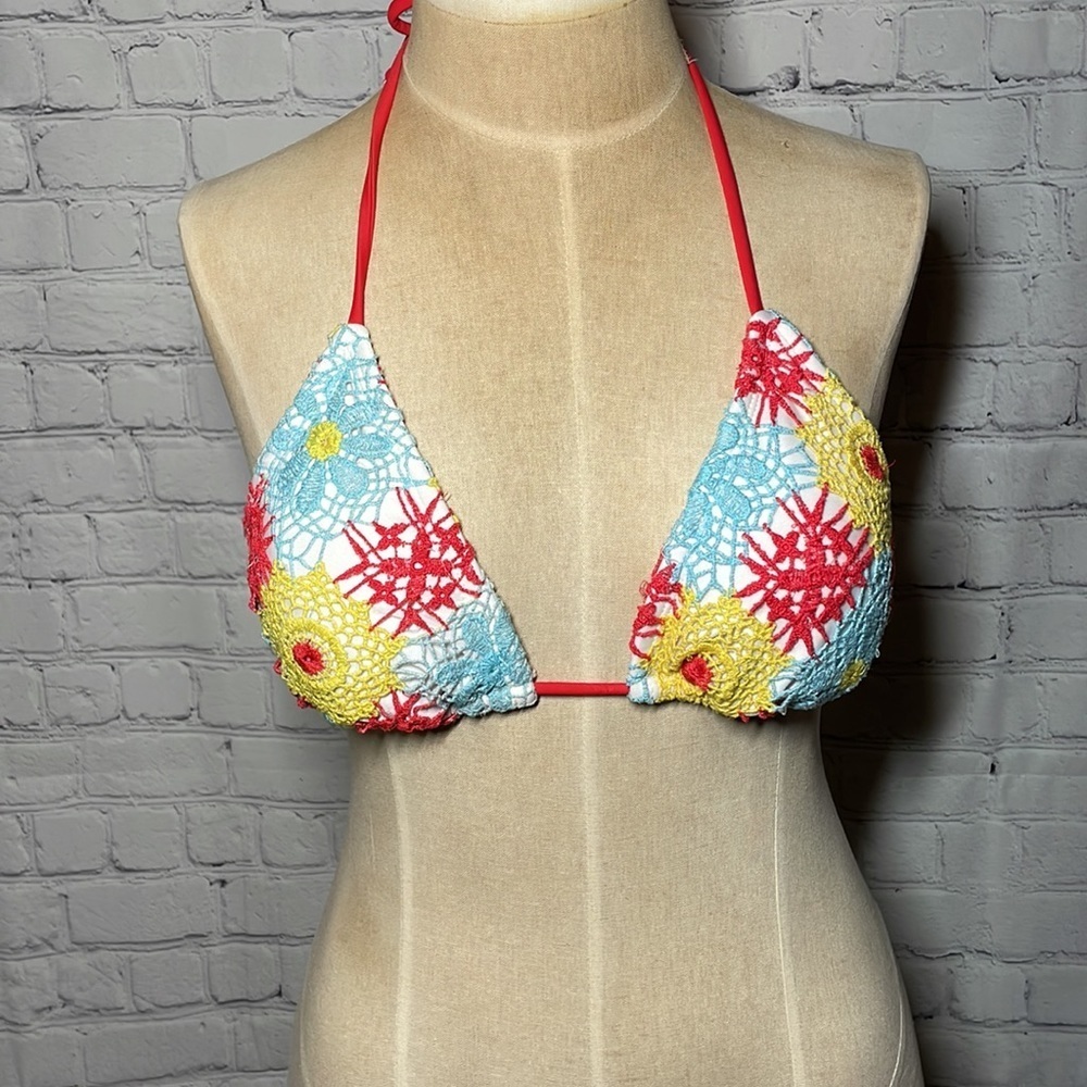 Xhilaration Floral Crochet Triangle Bikini Top Red Blue Yellow Boho Swim Small